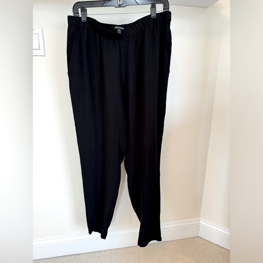 NWOT Women’s Eileen Fisher Black silk crepe pant